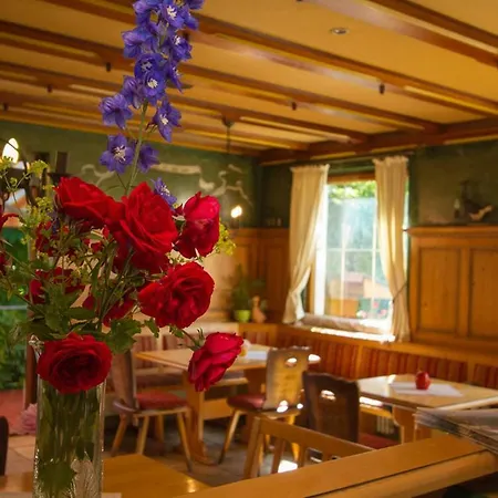 Gasthaus Zum Lowen Frickingen