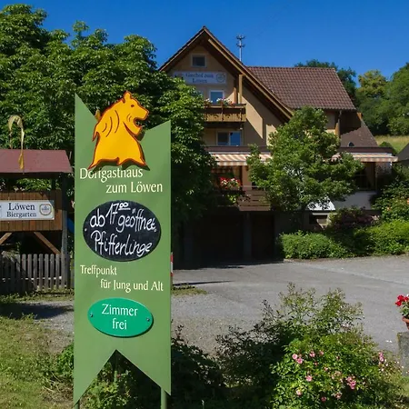 Gasthaus Zum Lowen דירה *